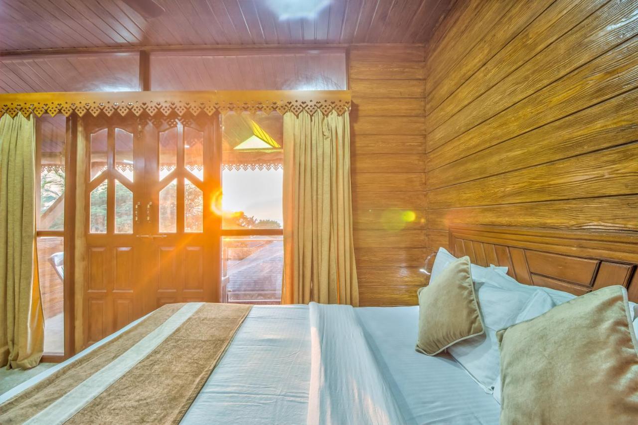 The Village Beach Resort Baga Extérieur photo